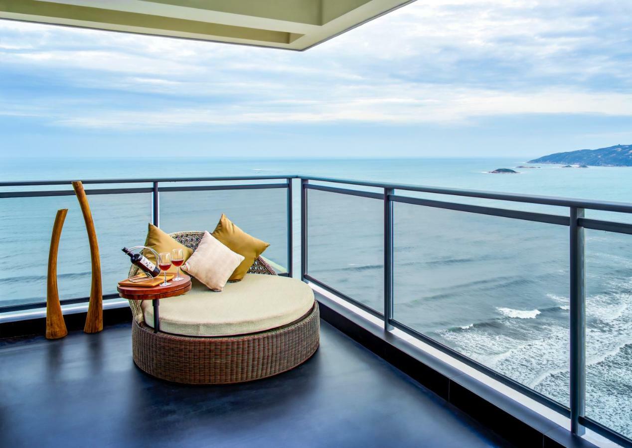 Dusit Thani Shuangyue Bay Resort Huizhou Huidong Exterior photo